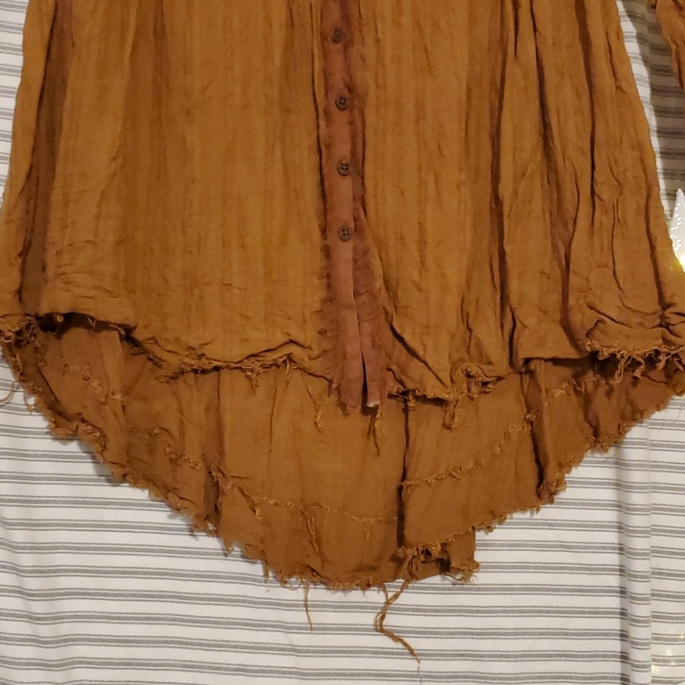 Shirt - Picture 2 of 8